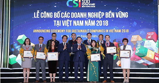 Vinamilk 3 năm liền đứng trong Top 10 doanh nghiệp phát triển bền vững tại Việt Nam