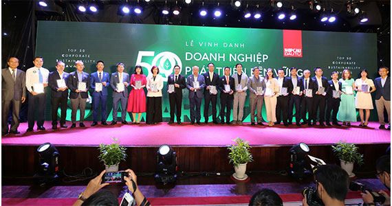 Vinamilk nhận Giải thưởng top 50 Doanh nghiệp phát triển bền vững 2022